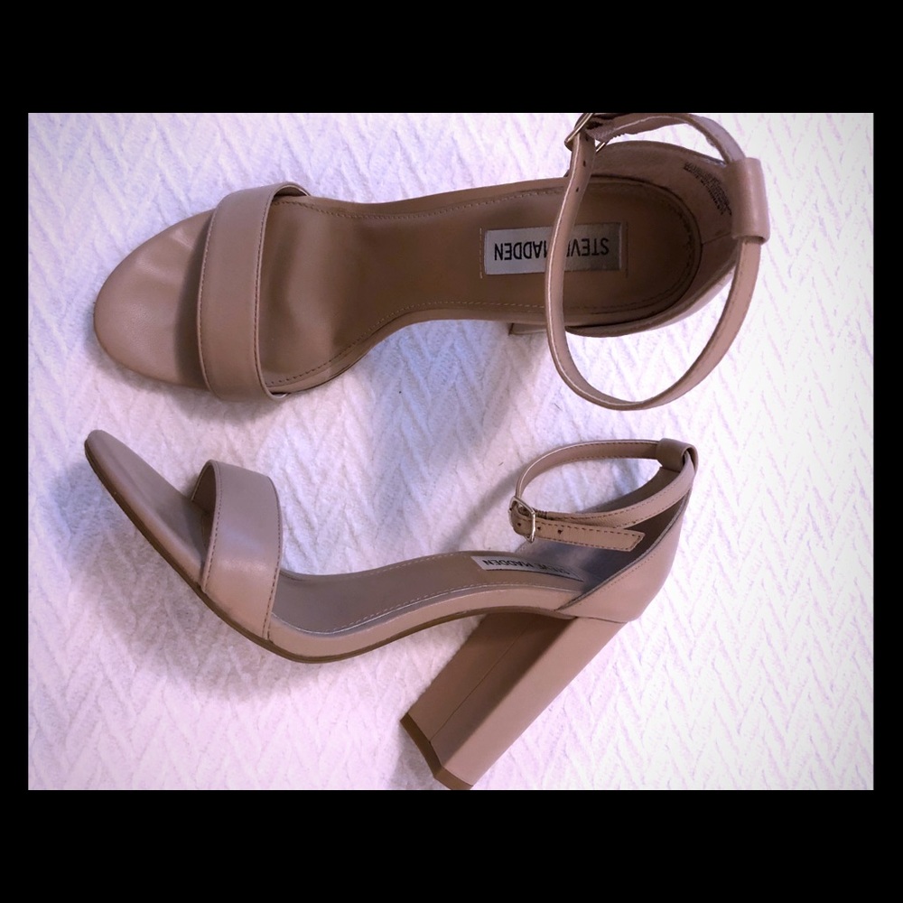 Steve Madden Carrson Heels Size 8.5 nude